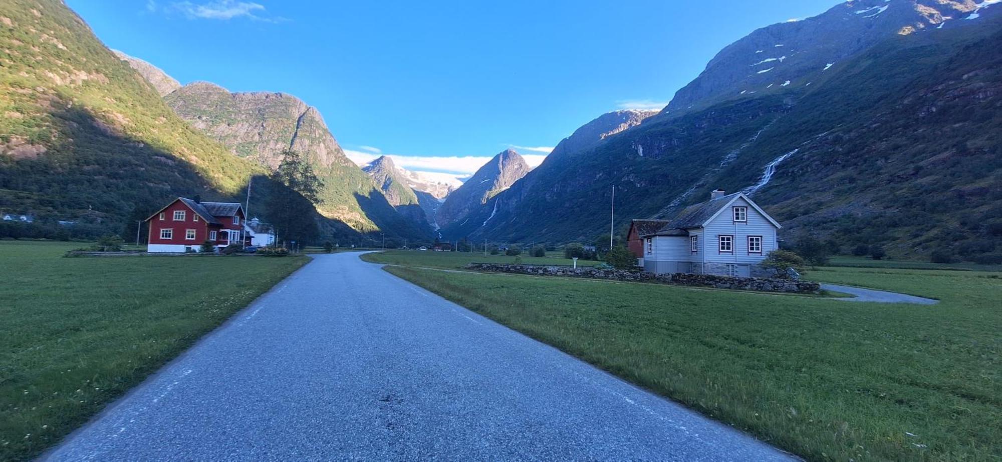 Villa Microen à Stryn Extérieur photo